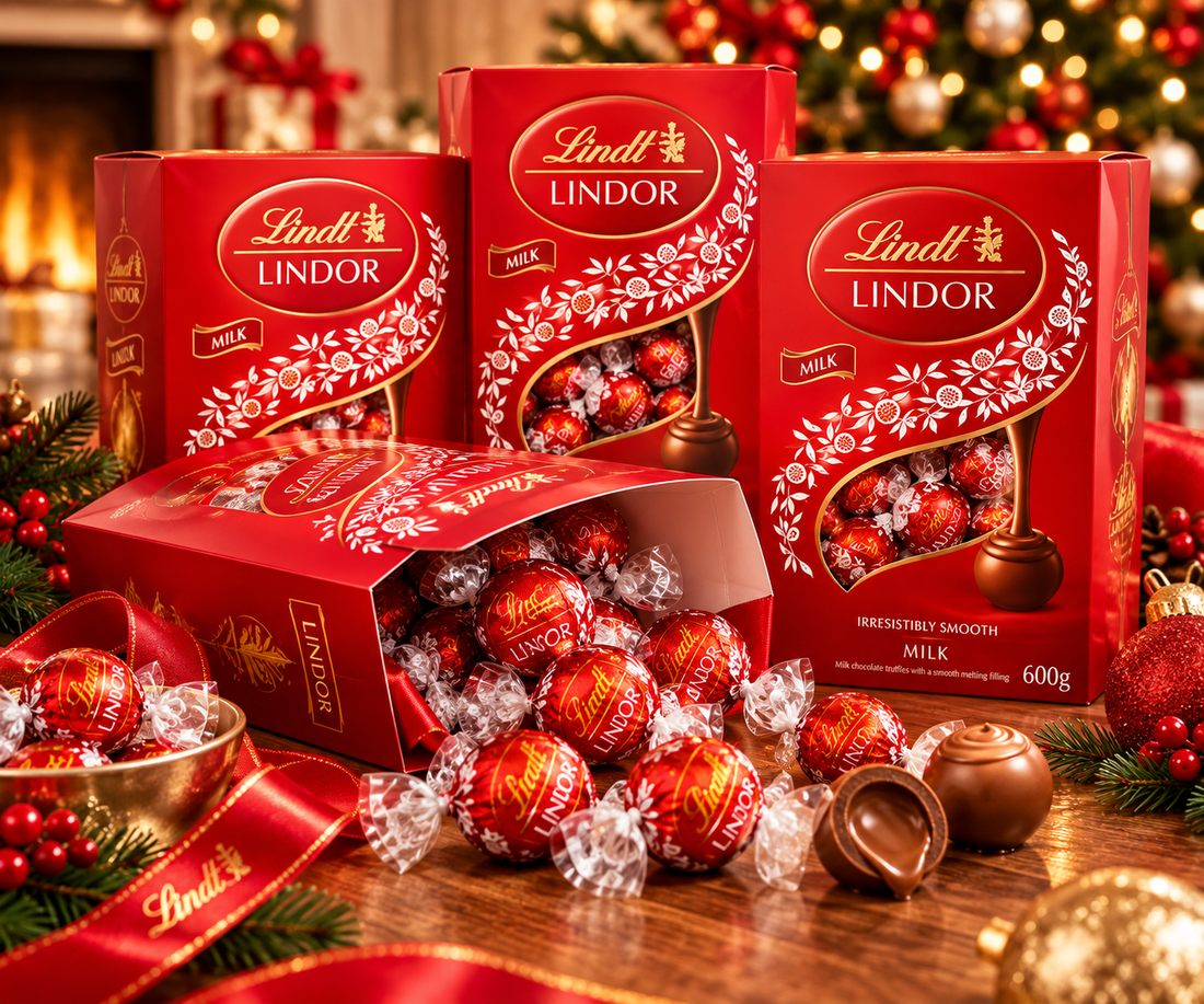 Lindt Chocolate Gift Box for Christmas – Lindor Milk Truffles 600g