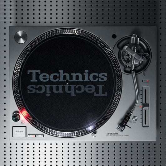 Technics SL1200 MK7