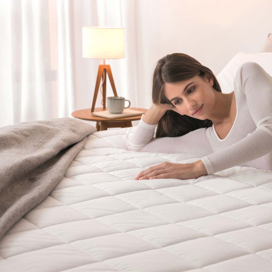 Dreamland 16886 Organic Warming Matress Protector Single White