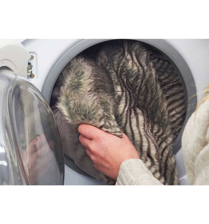 Dreamland 16711 Intelliheat Faux Fur Heated Throw Zebra Print