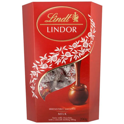 Lindt Lindor Milk Chocolate Truffles With a Smooth Melting Centre 200g