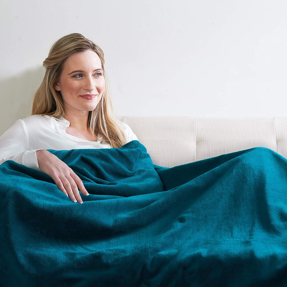 Dreamland Relaxwell Intelliheat+ 5 Minute Fast Heat Luxury Teal Blue Heated Electric Throw |120x160 cm | 1 Control, 6 Temperature Settings