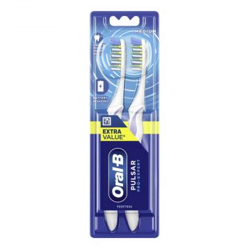 Oral-B Pro Expert Pulsar Power Toothbrush 35 Medium Twin Pack